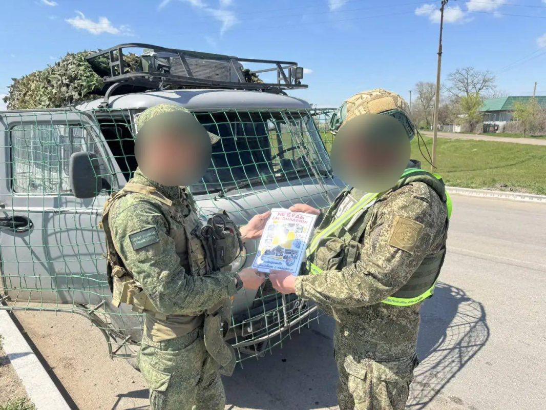 Сотрудники ВАИ Южного военного округа в Херсонской области проводят профилактические мероприятия