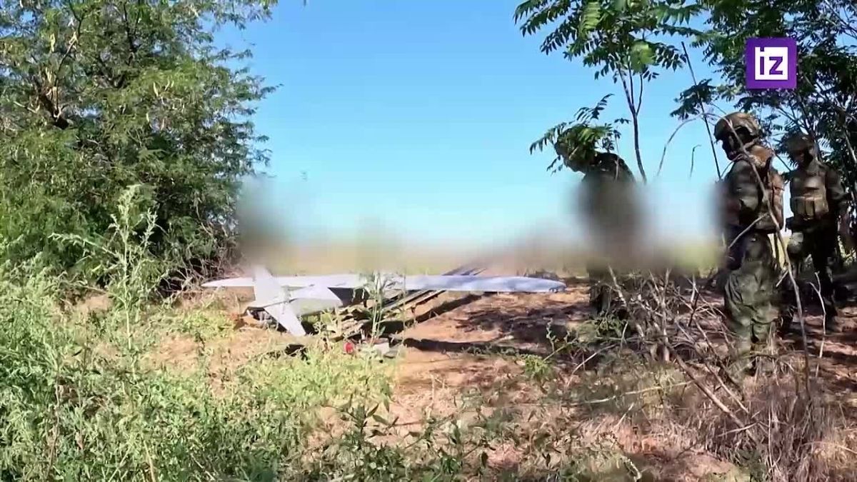Бойцы ВС РФ обнаружили и поразили пункт управления БПЛА в портовой зоне Херсона
