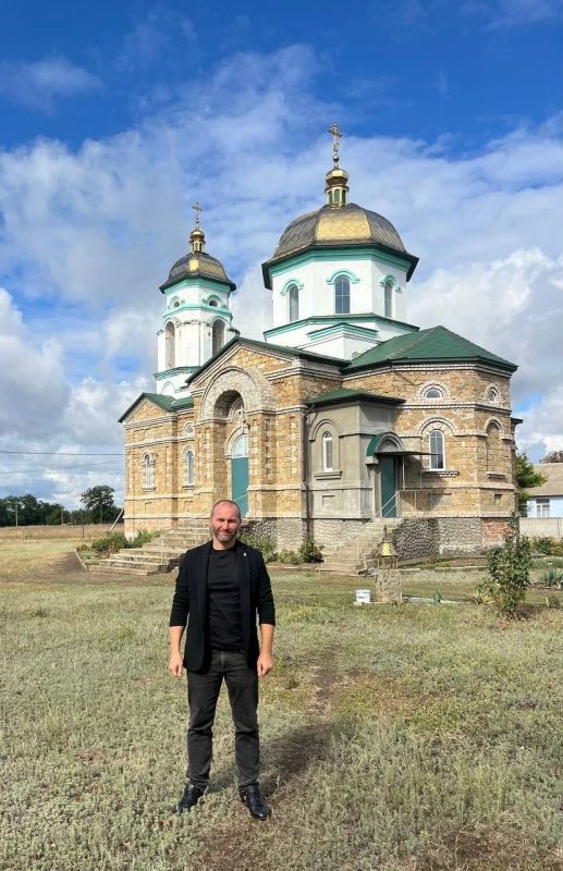 Павел Филипчук: Православные жемчужины Каховщины: храм святых равноапостольных Кирилла и Мефодия в селе Коробки