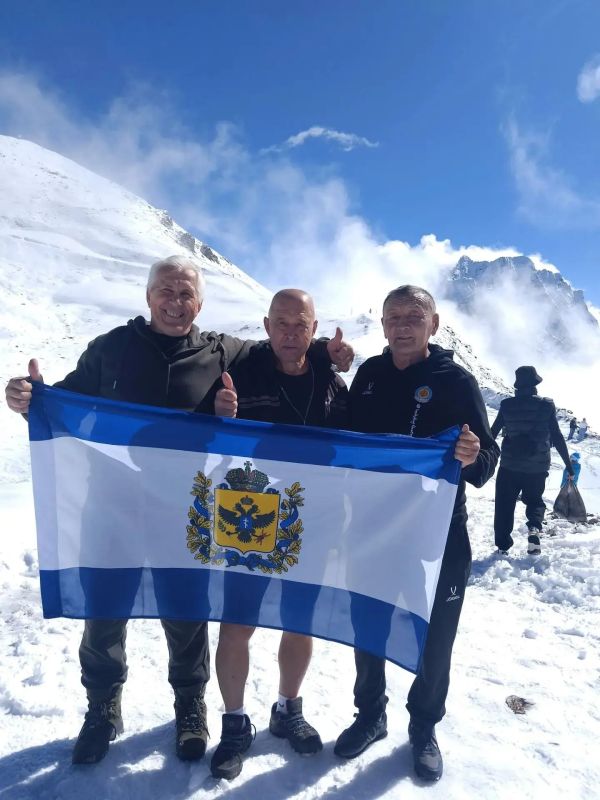 Каховские спортсмены завоевали золото на чемпионате мира в Домбае