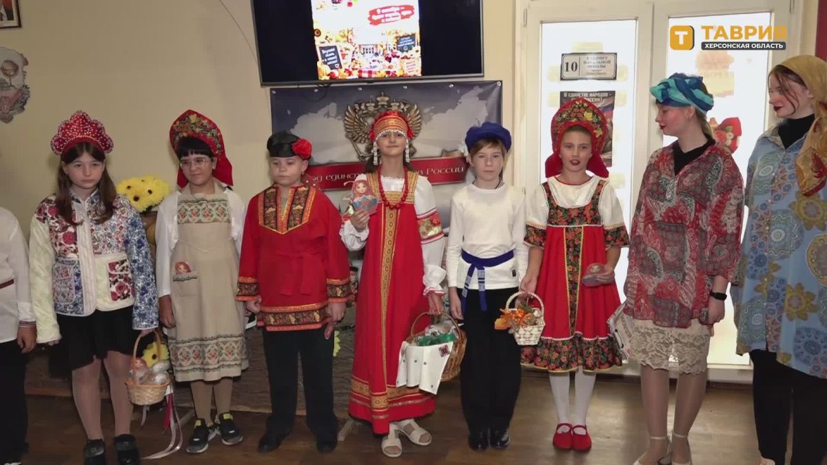 "Золотая осень": в Скадовской школе №1 провели тематическую ярмарку