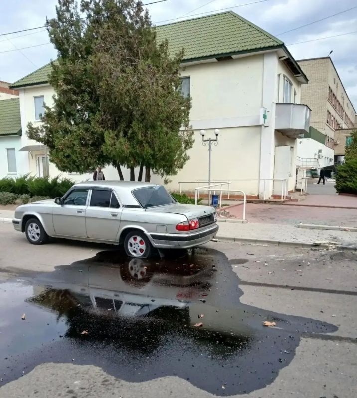 Киевский режим атаковал Каховскую ЦРБ