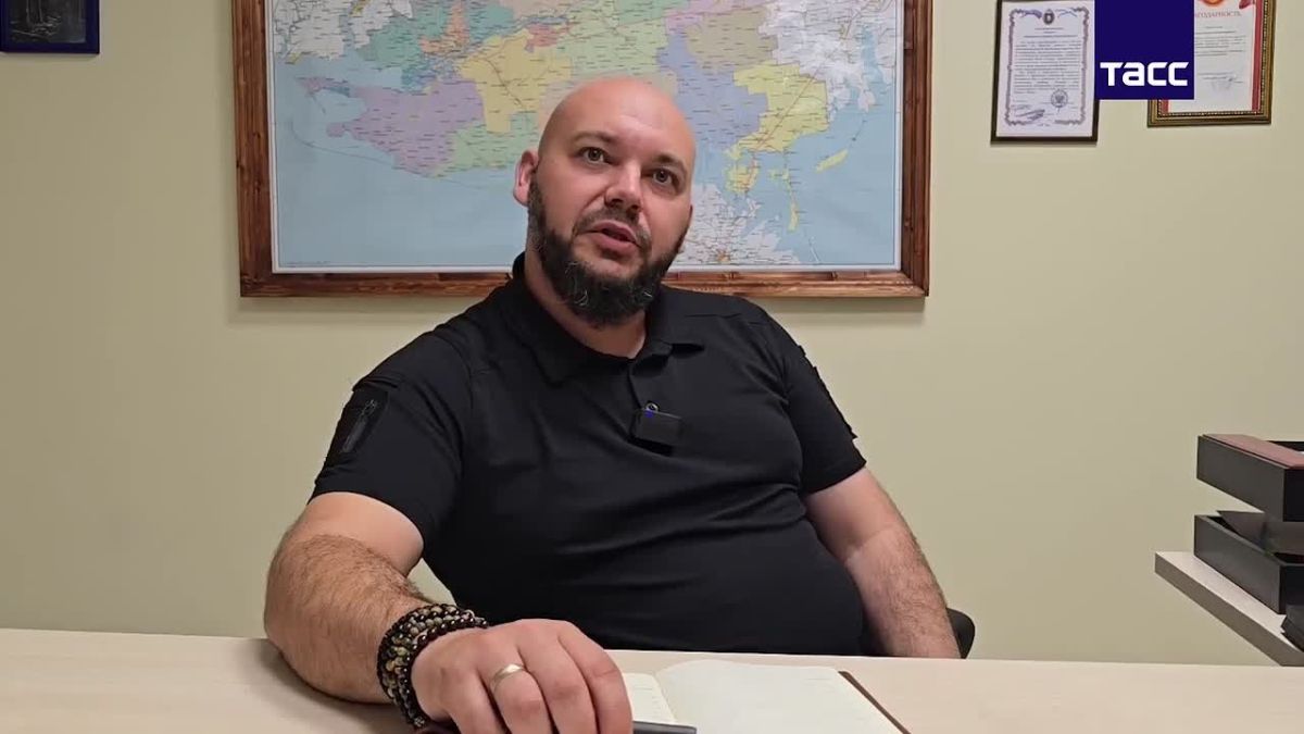 Уполномоченный по правам человека в регионе Сергей Георгиев заявил, что противник намеренно наносит удары по мирному населению, применяя боеприпасы с рубленой проволокой