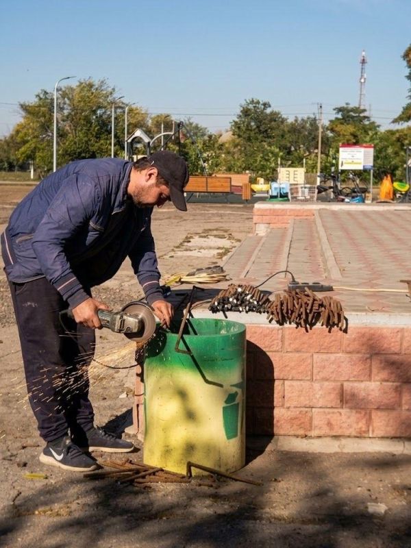 Специалисты из Адыгеи готовят к монтажу систему отопления в Доме культуры села Петровка