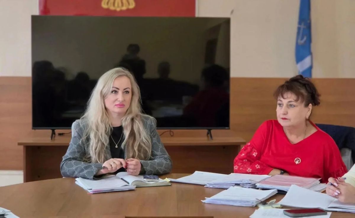 Комиссия по делам несовершеннолетних Скадовского округа рассмотрела административные дела о ненадлежащем исполнении родителями обязанностей