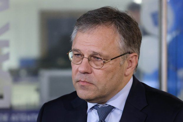 Мирошник: Киев лжет о вывозе беженцев из Алешек на украинскую сторону
