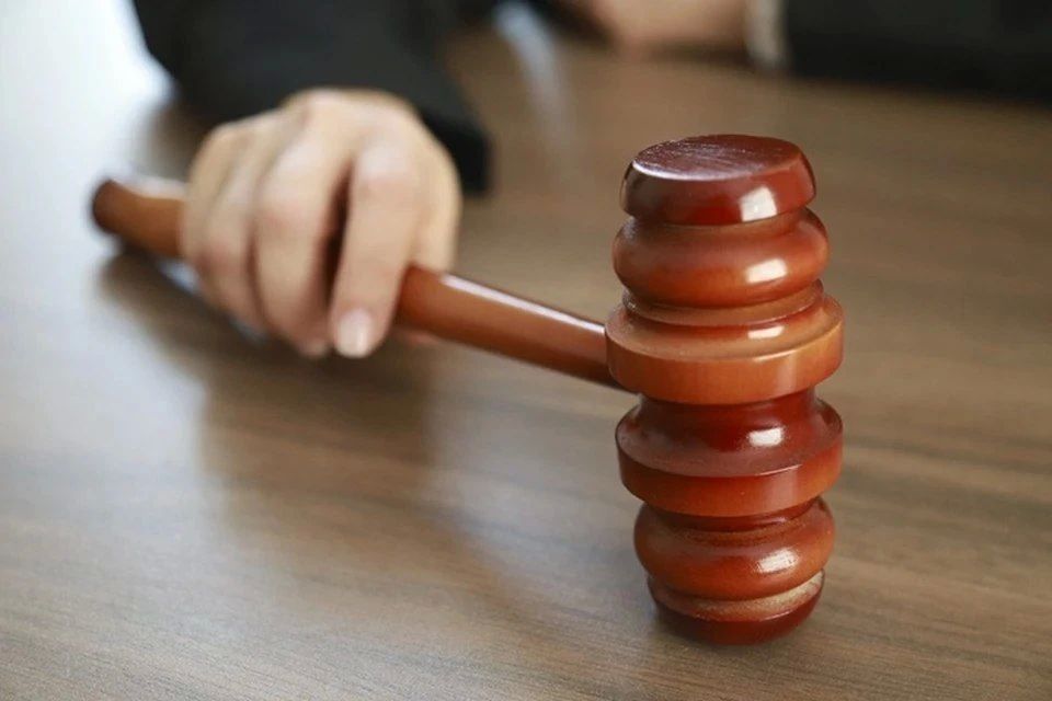 Суд на Херсонщине дал три года колонии жителю за экстремизм в сети
