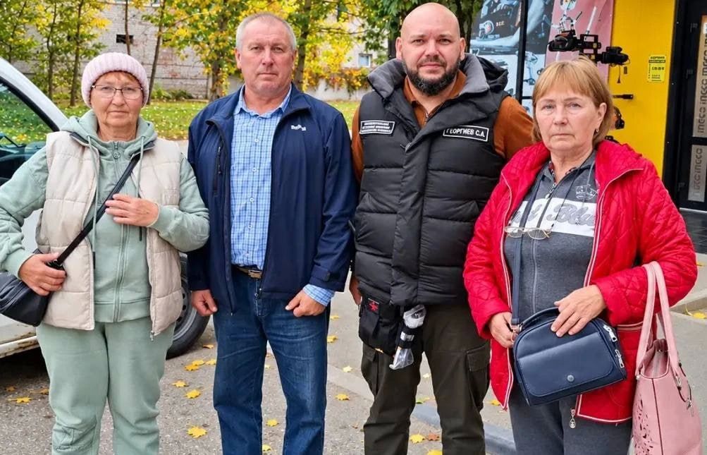 Омбудсмен Сергей Георгиев помог семье с инвалидом первой группы выехать из прифронтовой Новой Збурьевки