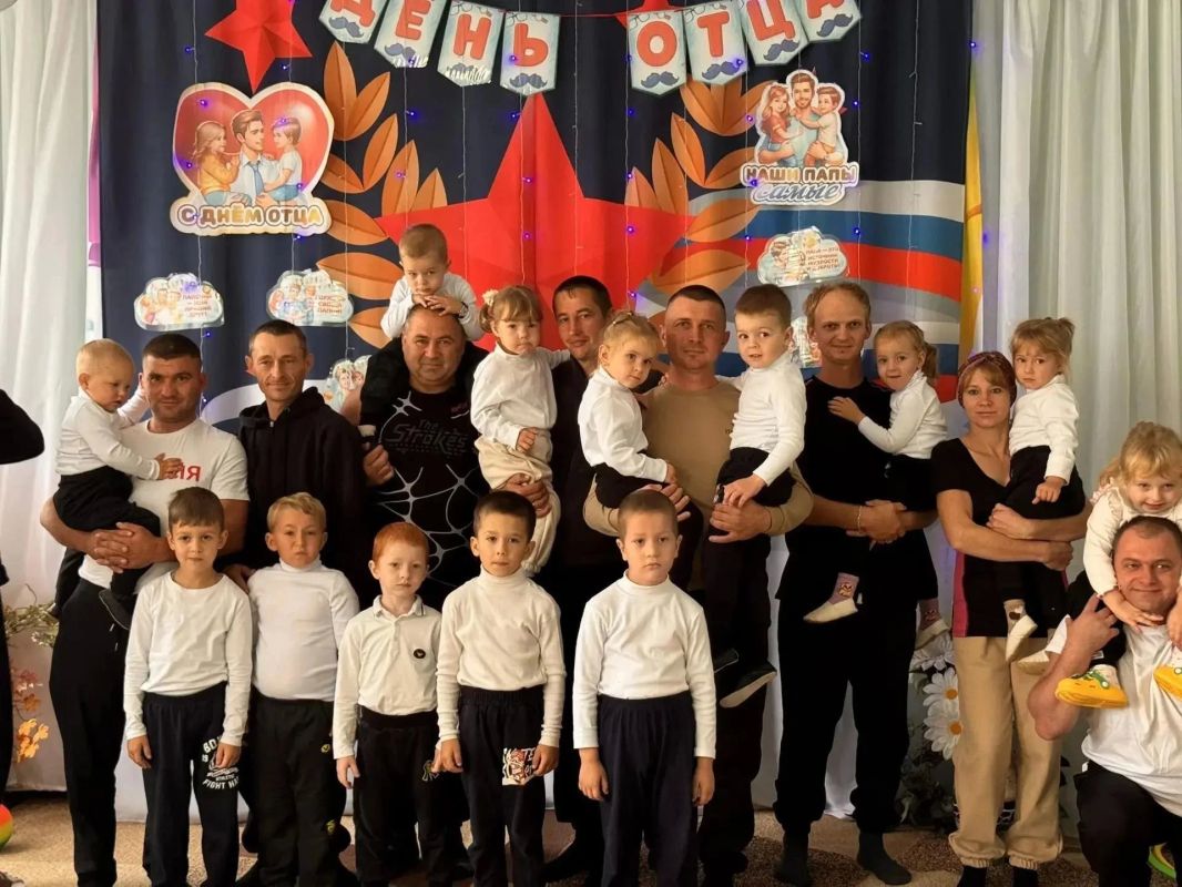 День Отца в Приморском: праздник силы, единства и хорошего настроения!
