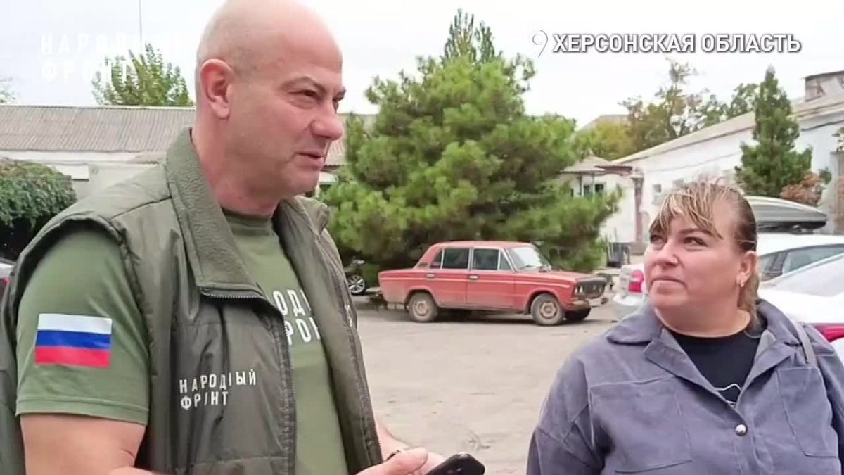 Народный фронт передал к новому учебному году 9 мощных генераторов в школы Херсонщины, а также в Генический техникум и Чаплинский аграрный колледж