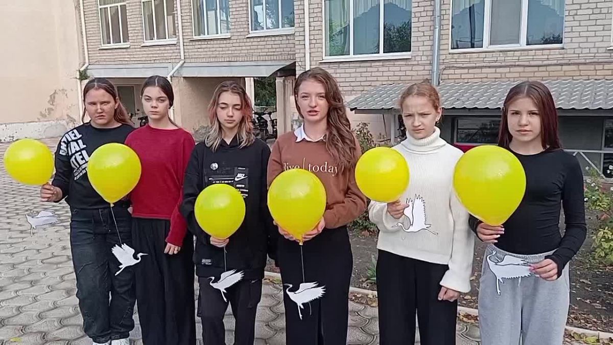 Сегодня в России отмечается трогательная памятная дата - День белых журавлей