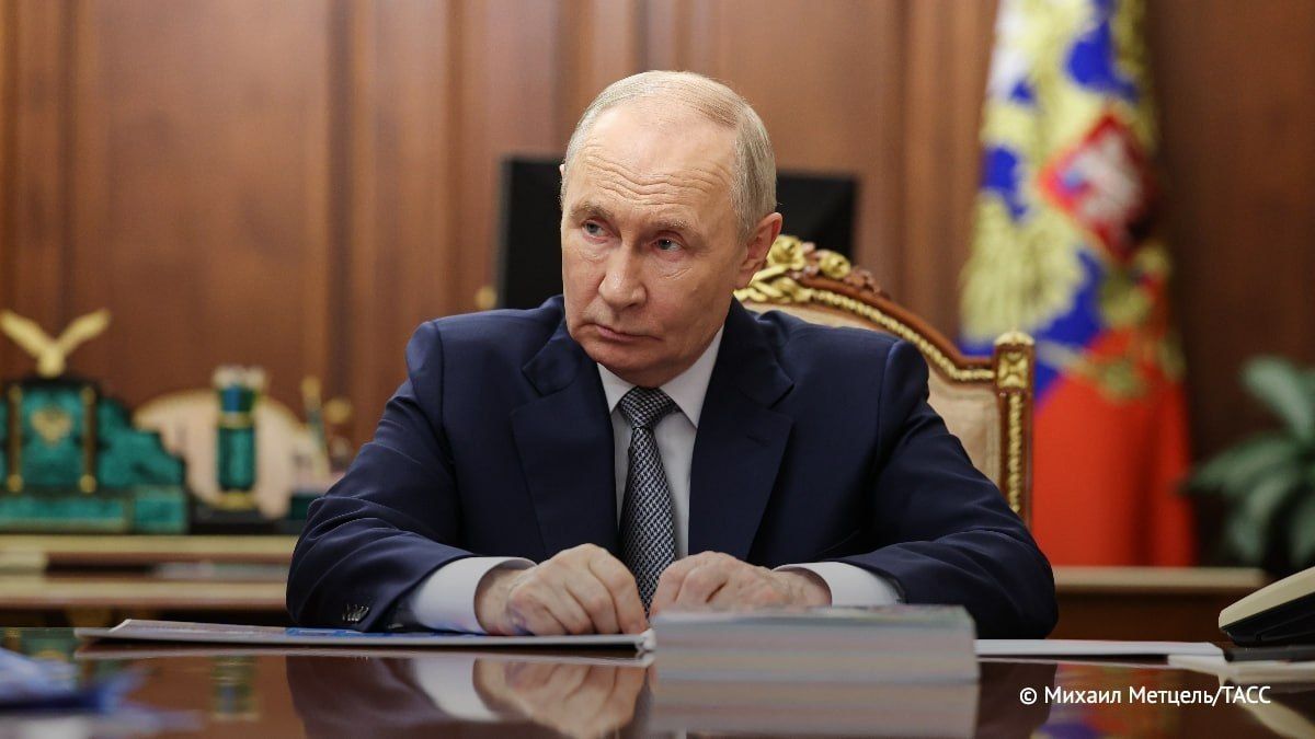 Путин рекомендовал рассмотреть меры дополнительной поддержки жен участников СВО при беременности