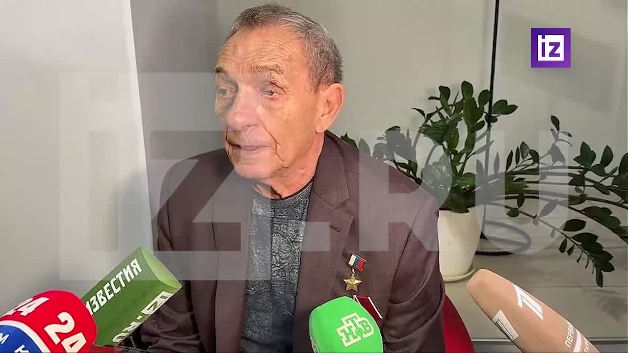 "Меня как-то Господь спас": бывший главврач больницы в Алешках рассказал об обстрелах медучреждения, гибели жены и ранении, после которого стал инвалидом первой группы