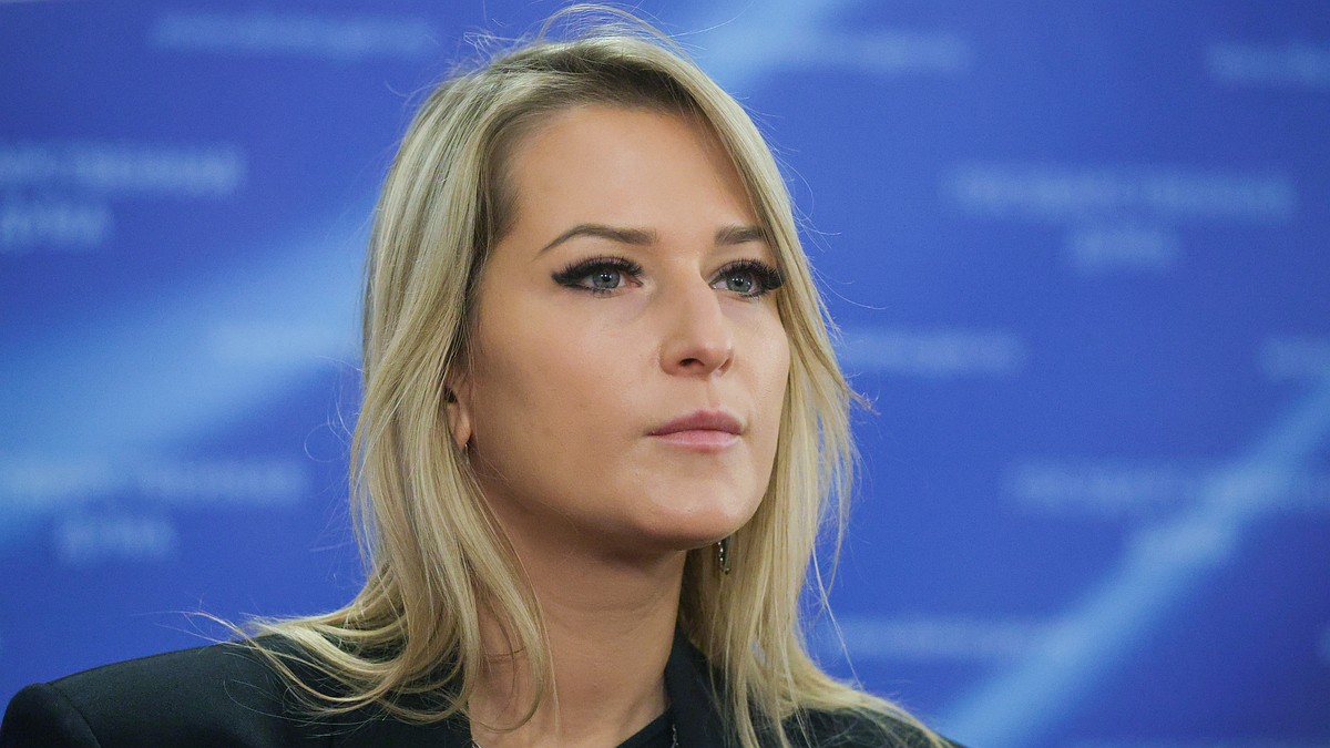 Лантратова: более 50 иностранных журналистов работают в Алешках