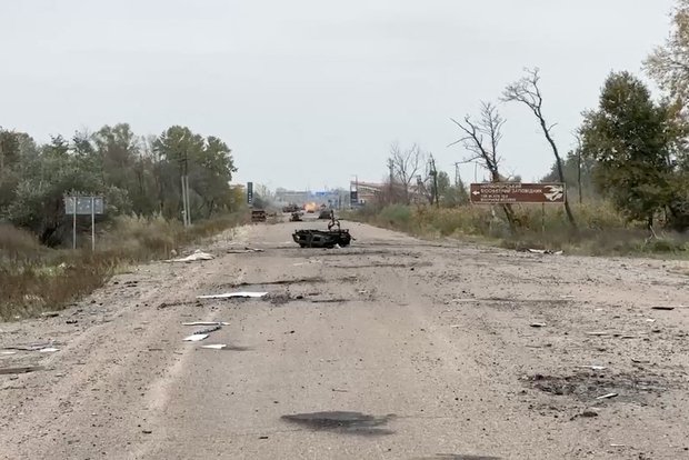 В Алешки выдвинулась колонна с тоннами гуманитарной помощи